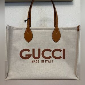 GUCCI LARGE TOTE BAG WITH GUCCI PRINT